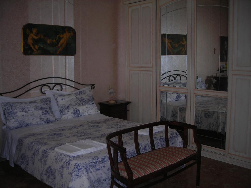 B&B Gelone Syracuse Room photo
