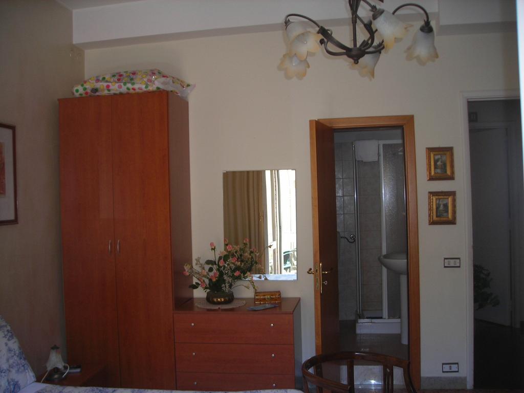 B&B Gelone Syracuse Room photo